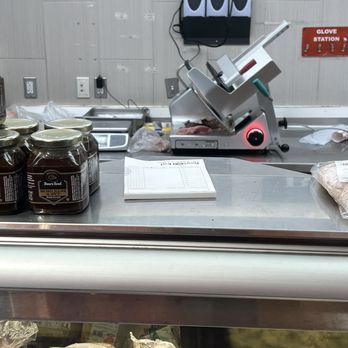 Ralphs Fresh Fare - Dirty equipment - Grocery Near Me - Seal Beach, California