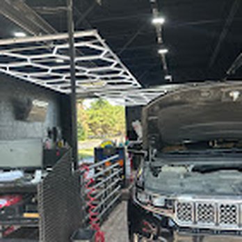 Zazz Garage - Oil Change Stations Near Me - Sterling Heights, Michigan Zazz Garage - Oil Change Stations Near Me - Sterling Heights, Michigan