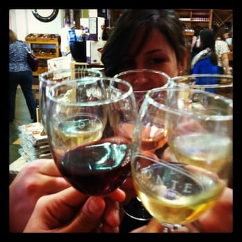 Ponte Winery - Cheers! - Wineries Near Me - Temecula, California Ponte Winery - Cheers! - Wineries Near Me - Temecula, California