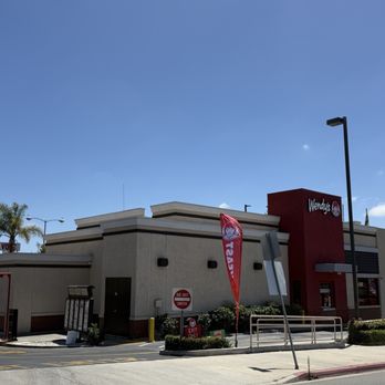 Wendy's - Drive thru - Fast Food Near Me - San Diego, California Wendy's - Drive thru - Fast Food Near Me - San Diego, California
