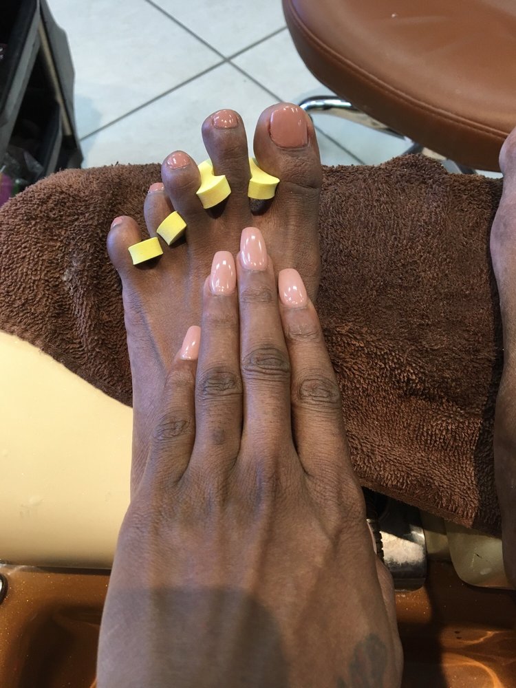 NAIL WORLD 36 Photos 3317 Lithia Pinecrest Rd, Valrico, FL