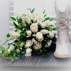 Cascading bouquet in all white