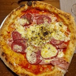 Kälberer - Lecker     Holzofen Pizza