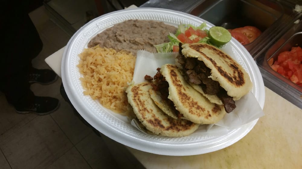 Guty's Cafe & Grill