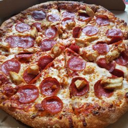 Domino's Pizza - Pepperoni and chicken