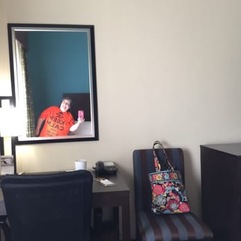 Hampton Inn Pleasanton - Hotels Near Me - Pleasanton, Texas Hampton Inn Pleasanton - Hotels Near Me - Pleasanton, Texas