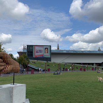 Albert Heijn - The angled green roof - Grocery Near Me - Amsterdam, New Hampshire