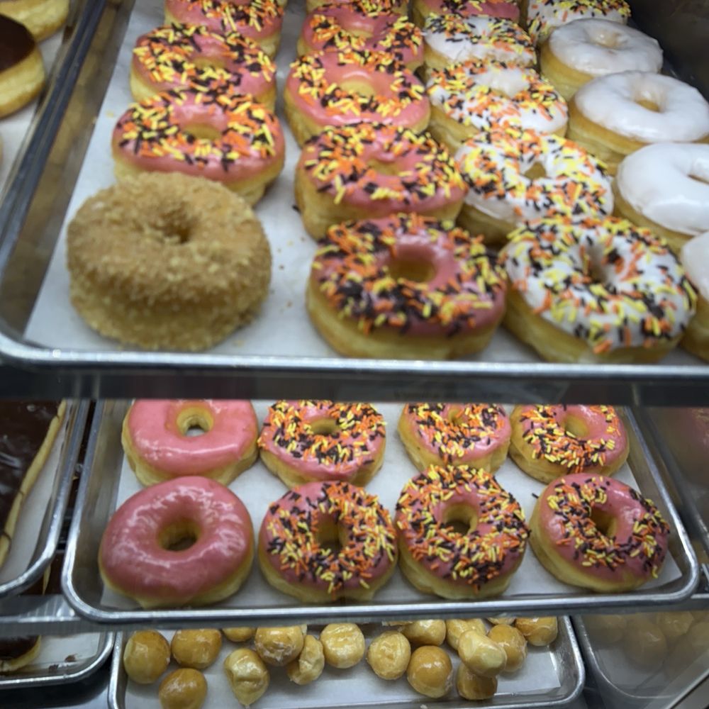 Pana Donuts - Bakeries Near Me - Carmel, Indiana Pana Donuts - Bakeries Near Me - Carmel, Indiana