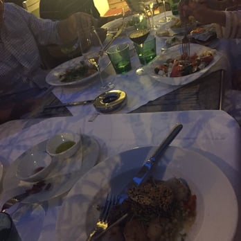Ella's - dinner - Mediterranean Near Me - Vienna, 9