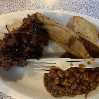 KC Barbecue Tours - Burnt ends, beans & fries at LC's. This was my favorite stop! - Tours Near Me KC Barbecue Tours - Burnt ends, beans & fries at LC's. This was my favorite stop! - Tours Near Me