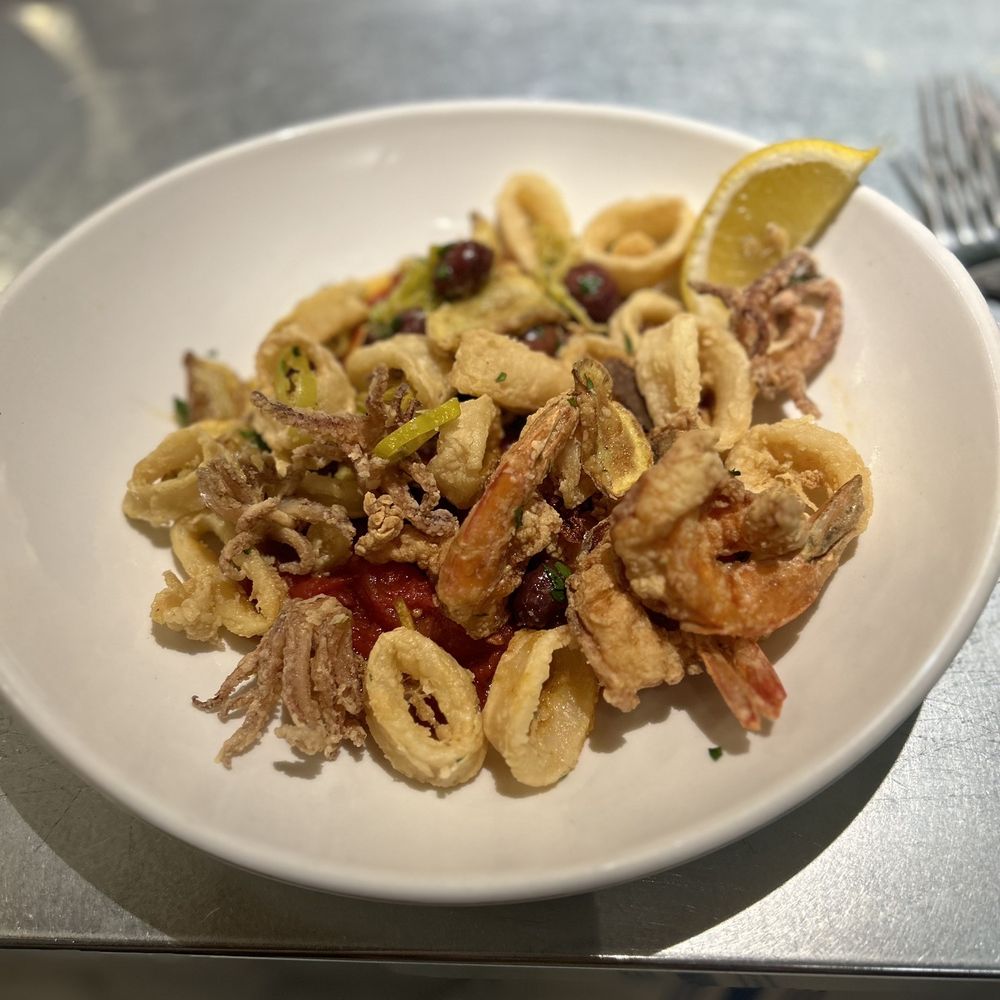 Treeline Kitchen - Frito misto - Bars Near Me - Leadville, Colorado Treeline Kitchen - Frito misto - Bars Near Me - Leadville, Colorado