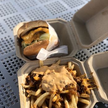 CaliBurger - Cali-Style Fries and Cali Double Burger - Food Trucks Near Me - Washington, DC, District of Columbia