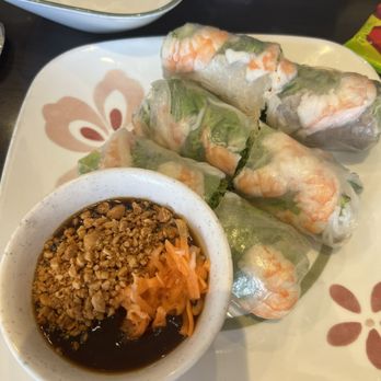 Pasadena Noodle & Grill - Spring roll - Vietnamese Near Me - Pasadena, California Pasadena Noodle & Grill - Spring roll - Vietnamese Near Me - Pasadena, California