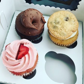 Pearl's Bake Shoppe - Moist & Delicious! - Bakeries Near Me - Richmond, Virginia Pearl's Bake Shoppe - Moist & Delicious! - Bakeries Near Me - Richmond, Virginia