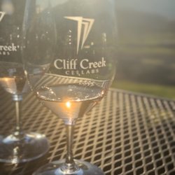 Cliff Creek Cellars