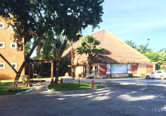 Iberostar Waves Tucan by null