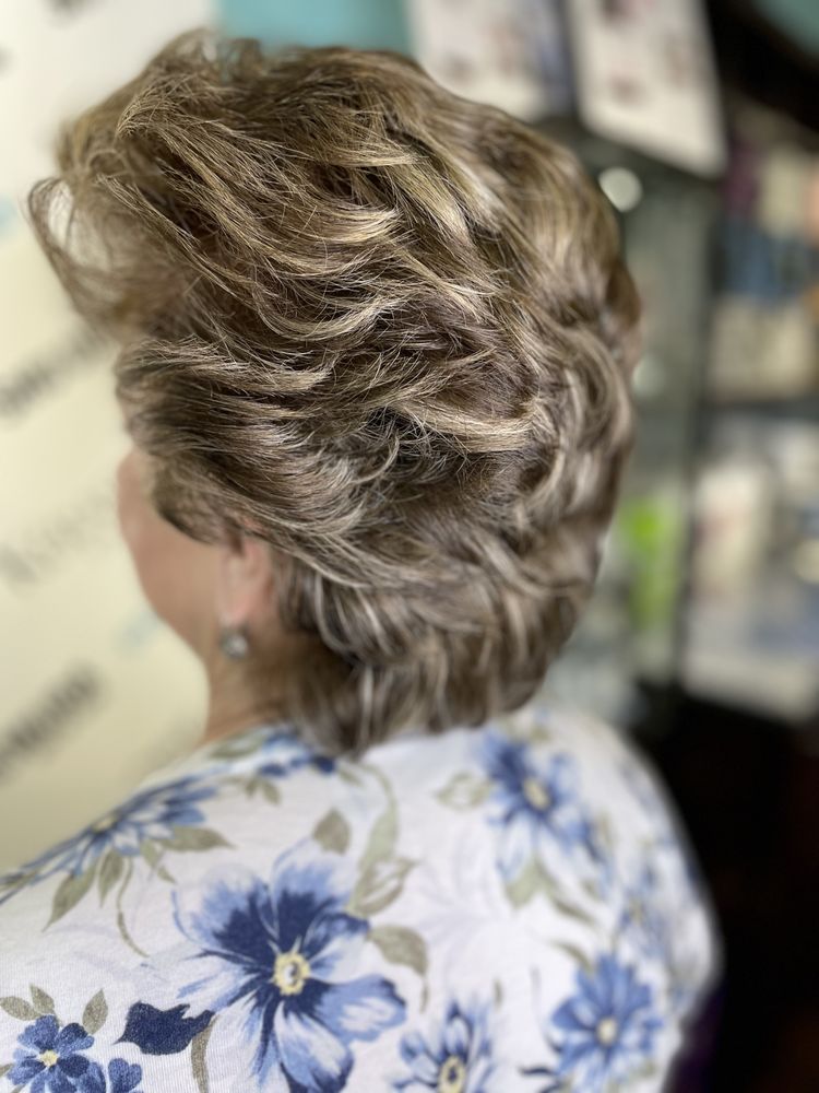 COLOUR BAR HAIR Updated September 2024 68 Photos & 93 Reviews 93A