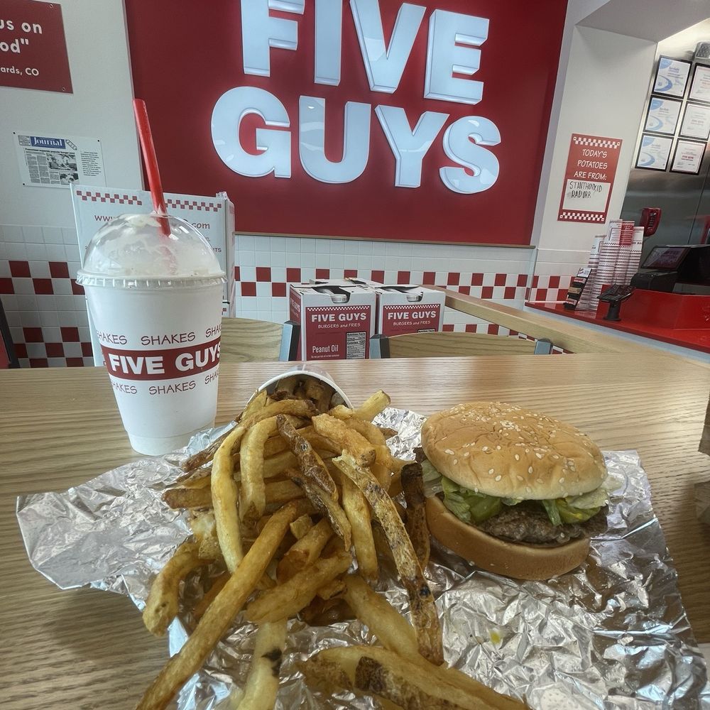 Five Guys - Burgers Near Me - Fort Worth, Texas Five Guys - Burgers Near Me - Fort Worth, Texas