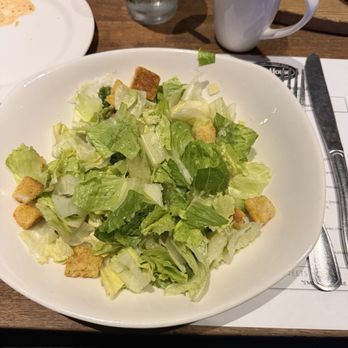 Yard House - Cesar salad - Vegetarian Near Me - Burbank, California Yard House - Cesar salad - Vegetarian Near Me - Burbank, California
