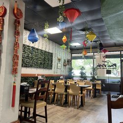 PHO by VINH Noodle House - Front of restaurant