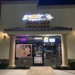 Speedys Smoke Shop - Store front