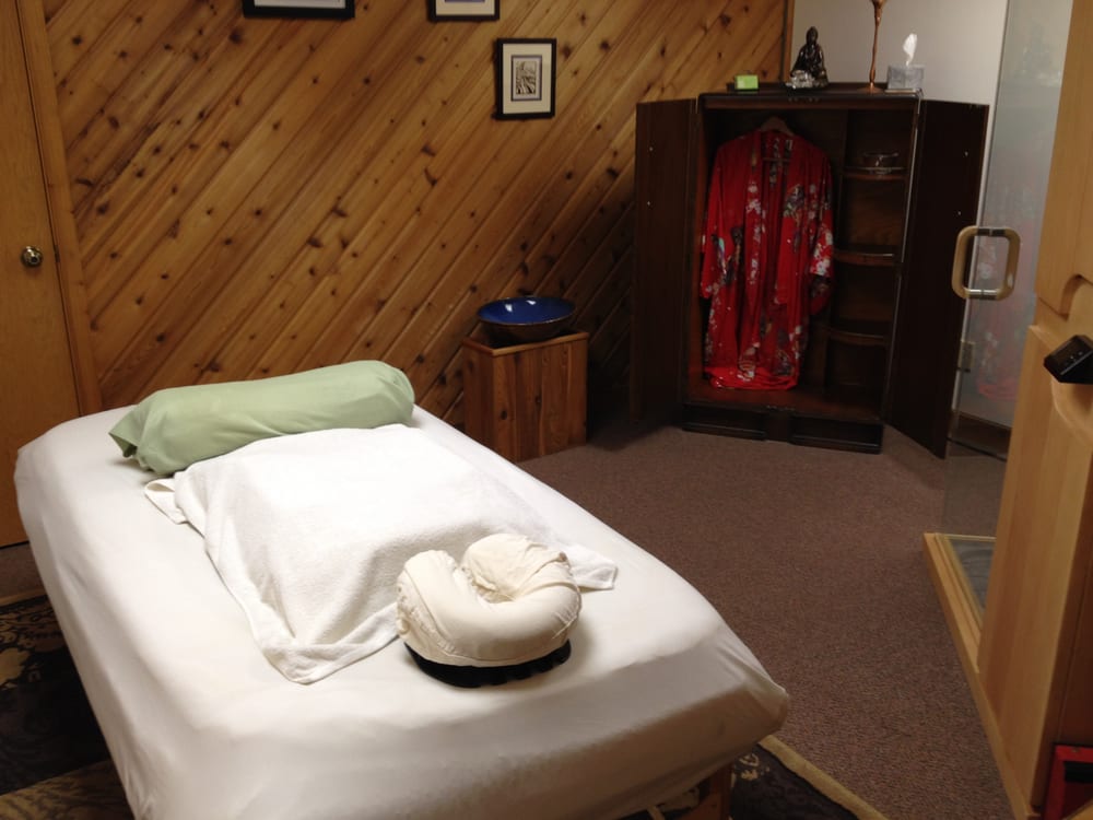 HEALINGGROUND IN WINDMILL SQUARE Updated September 2024 11 Photos