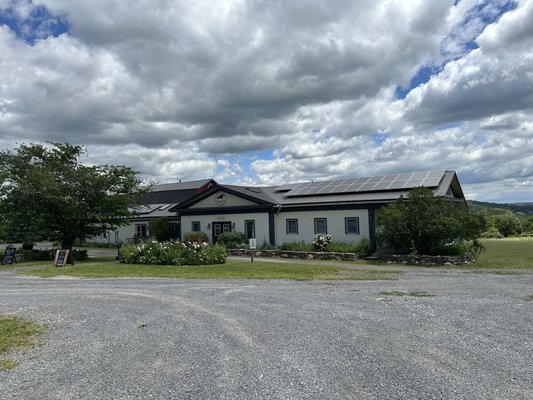 Hunt Country Vineyards by null