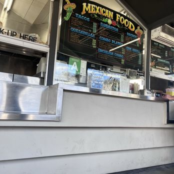LA Buns - The Mexican food selections - Burgers Near Me - West Hollywood, California LA Buns - The Mexican food selections - Burgers Near Me - West Hollywood, California