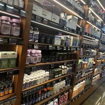 Erewhon - Grocery Near Me - Calabasas, California