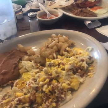 Zamoras' Restaurant - Tex-Mex Near Me - McAllen, Texas Zamoras' Restaurant - Tex-Mex Near Me - McAllen, Texas