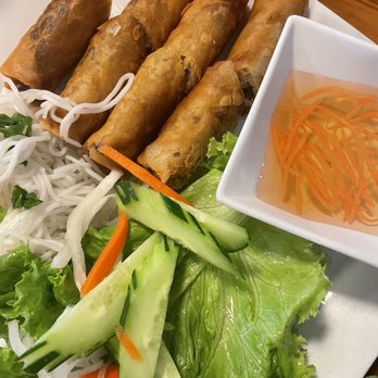 Mama Pho - Eggrolls - Vietnamese Near Me - Honolulu, Hawaii Mama Pho - Eggrolls - Vietnamese Near Me - Honolulu, Hawaii