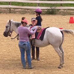 North Road Farm - Youth lessons. Safety is important.