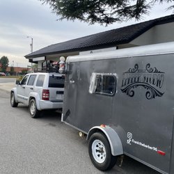 Franks Mobile Barber Studio