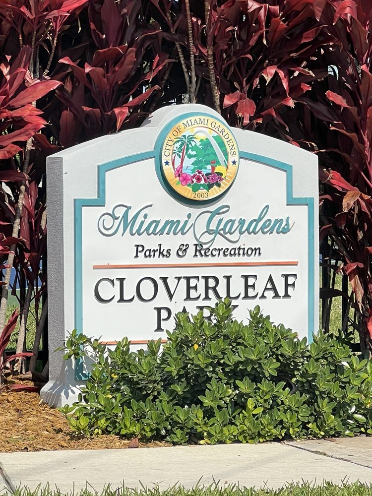 Cloverleaf Park Image