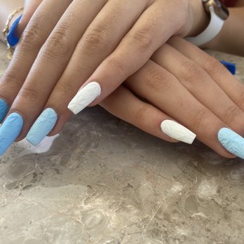 Diva Nails - Acrylics - Nail Salons Near Me - Glendale, Arizona