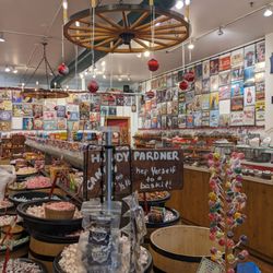 Yippy I-O Candy Co.