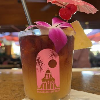 Mai Tai Bar - Cocktail Bars Near Me - Honolulu, Hawaii