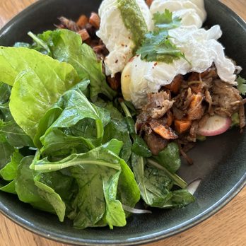 Cabrillo - Carnitas + Sweet Potato Hash - Breakfast & Brunch Near Me - Los Angeles, California