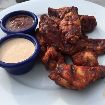 Beer Run - Spicy chile wings - New American Near Me - Charlottesville, Virginia