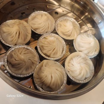 Mama Lu’s Dumpling House - Juicy Pork and Crab Dumplilngs(8) - Chinese Near Me - Pasadena, California Mama Lu’s Dumpling House - Juicy Pork and Crab Dumplilngs(8) - Chinese Near Me - Pasadena, California