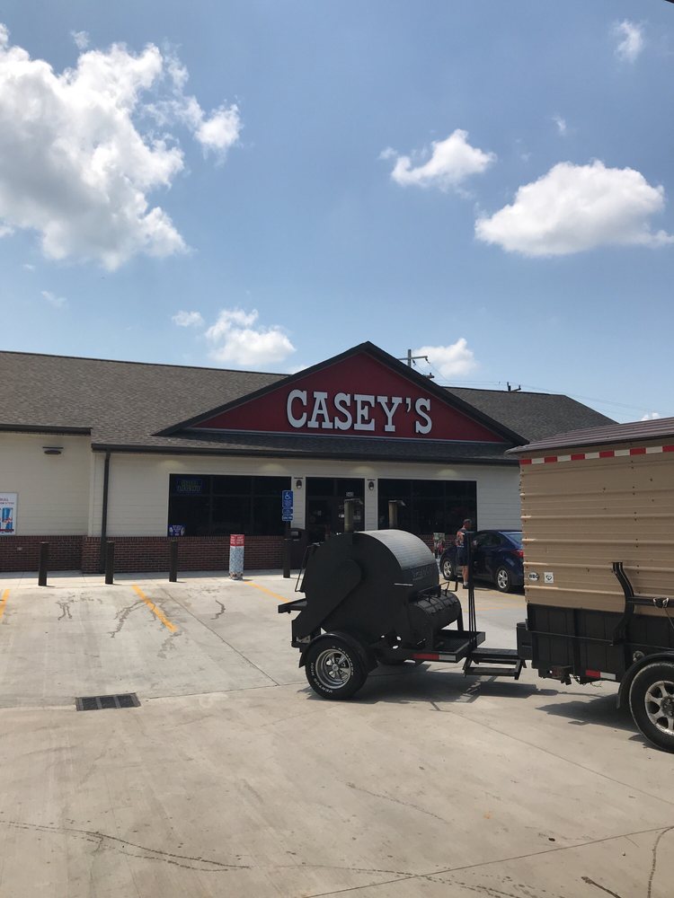 CASEY’S 540 Broadway, New Johnsonville, Tennessee Pizza