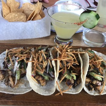 Quiubo - Mexican Near Me - Naperville, Illinois