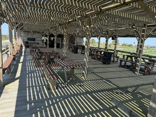 Woody's Bar by null