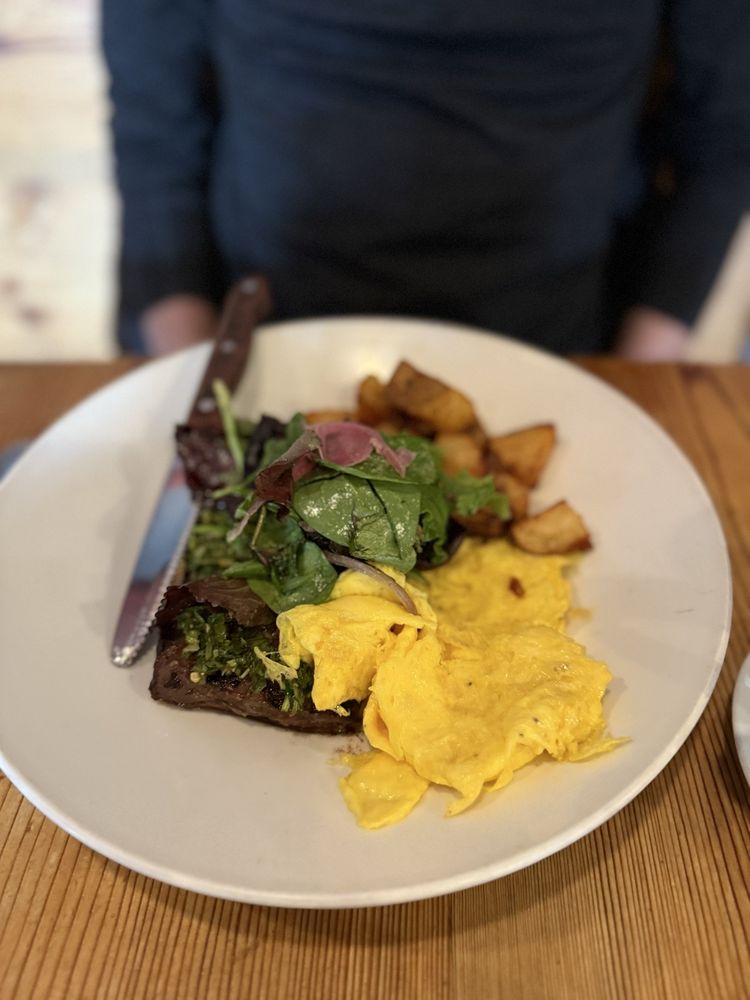 Social spots from Libertad