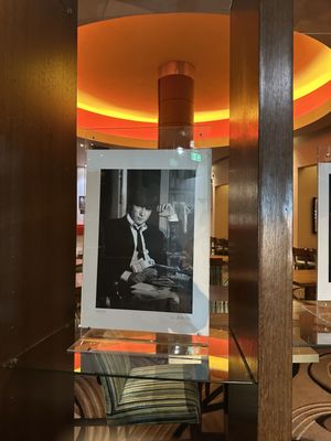 Hard Days Night Hotel by null