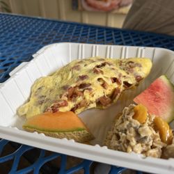 Anuenue Cafe - Shark Omelette.