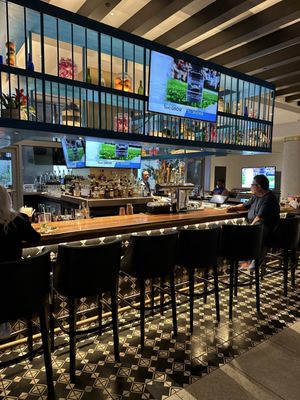 Loews Miami Beach Hotel by null