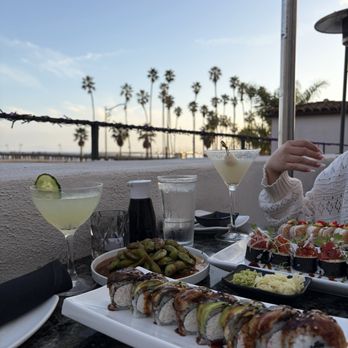 Oku - Edamame, leche martini and more - Sushi Bars Near Me - Santa Barbara, California