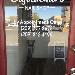 Phone since it doesn't show any number for this nail shop