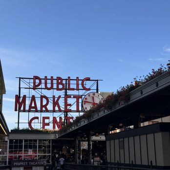 Eat Seattle Tours - Pike Place Market - Food Tours Near Me - Seattle, Washington